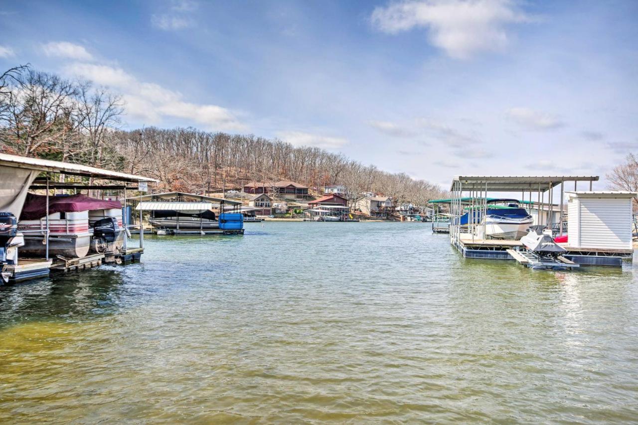 Lakefront Rocky Mount Home With Dock And Fire Pit Exterior foto